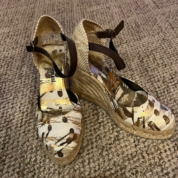 Desigual Shoes - Gold Desigual Espadrille platform wedges